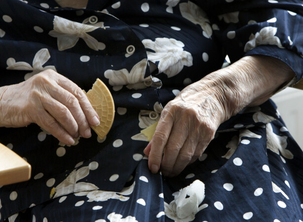 Nei, Torbjørg (94) lider ikke fordi kommunen skal spare penger